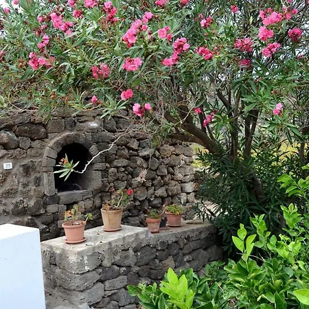 Casa vacanze Gli Oleandri Pantelleria